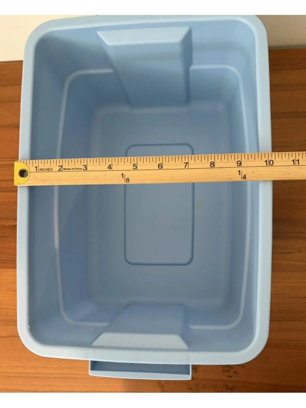 Rubbermaid Keepers Rough Tote Roughneck Storage Bin Box #0439 Tote Blue